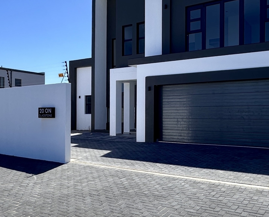 4 Bedroom Property for Sale in Sandown Western Cape